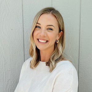 Meet your Posher, Lindy